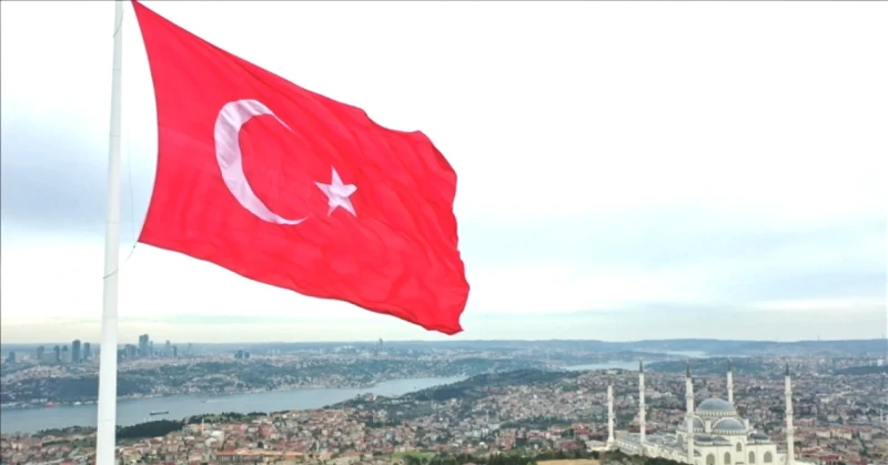 12 Mart İstiklal Marşı'nın Anlamını Kutlayın! En Güzel Mesajlar ve Şiirler Burada!